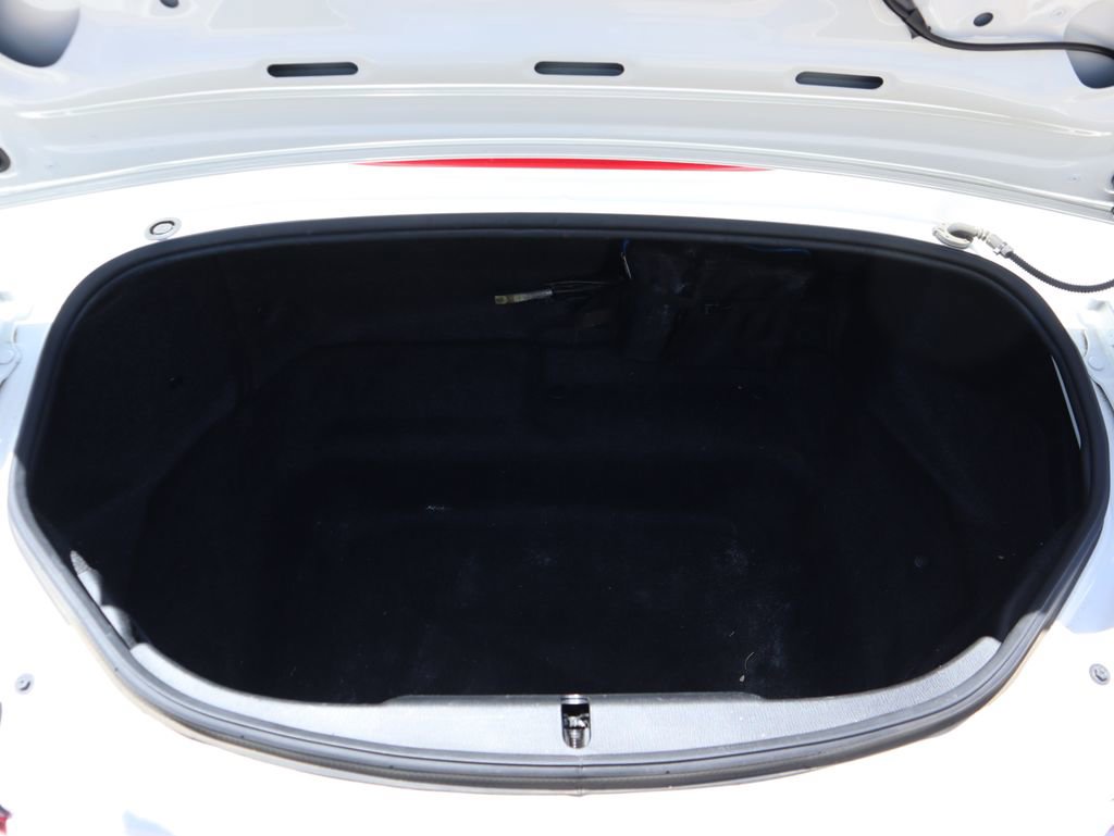 Used 2019 MAZDA MX-5 Miata Grand Touring w/ GT-S Package RWD image 9