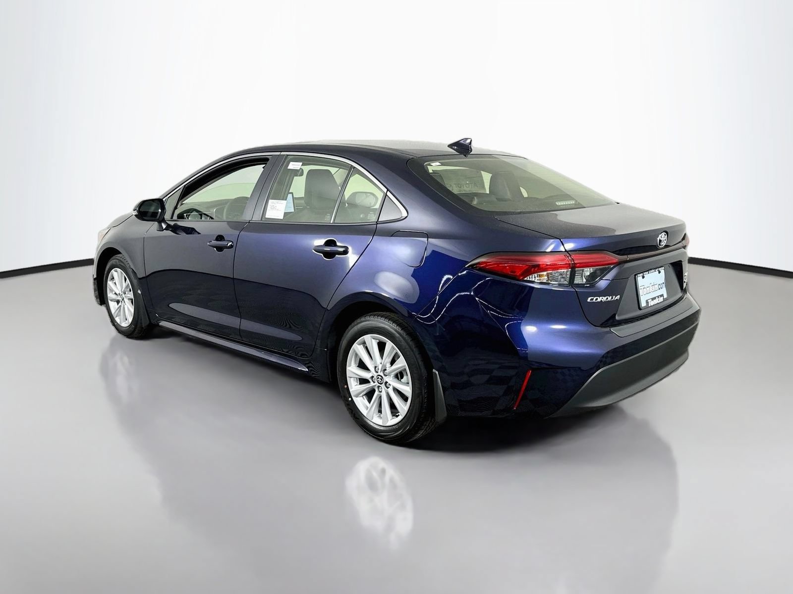 New 2026 Toyota Corolla XLE FWD image 5