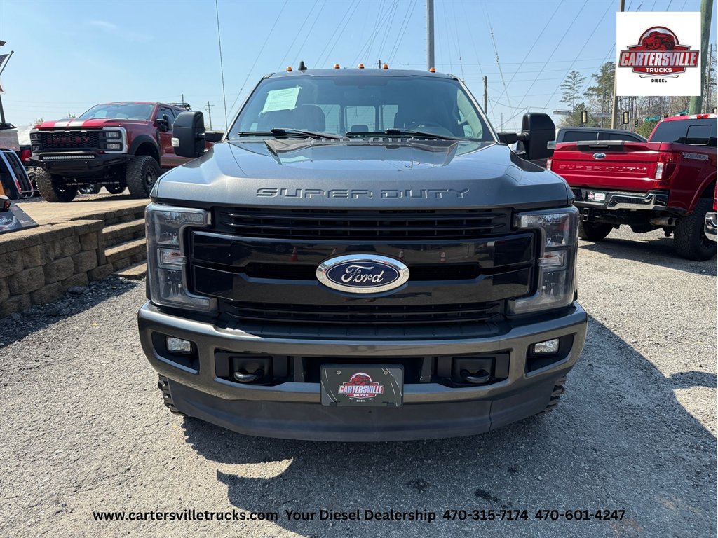 Used 2019 Ford F350 Lariat AWD/4WD image 2