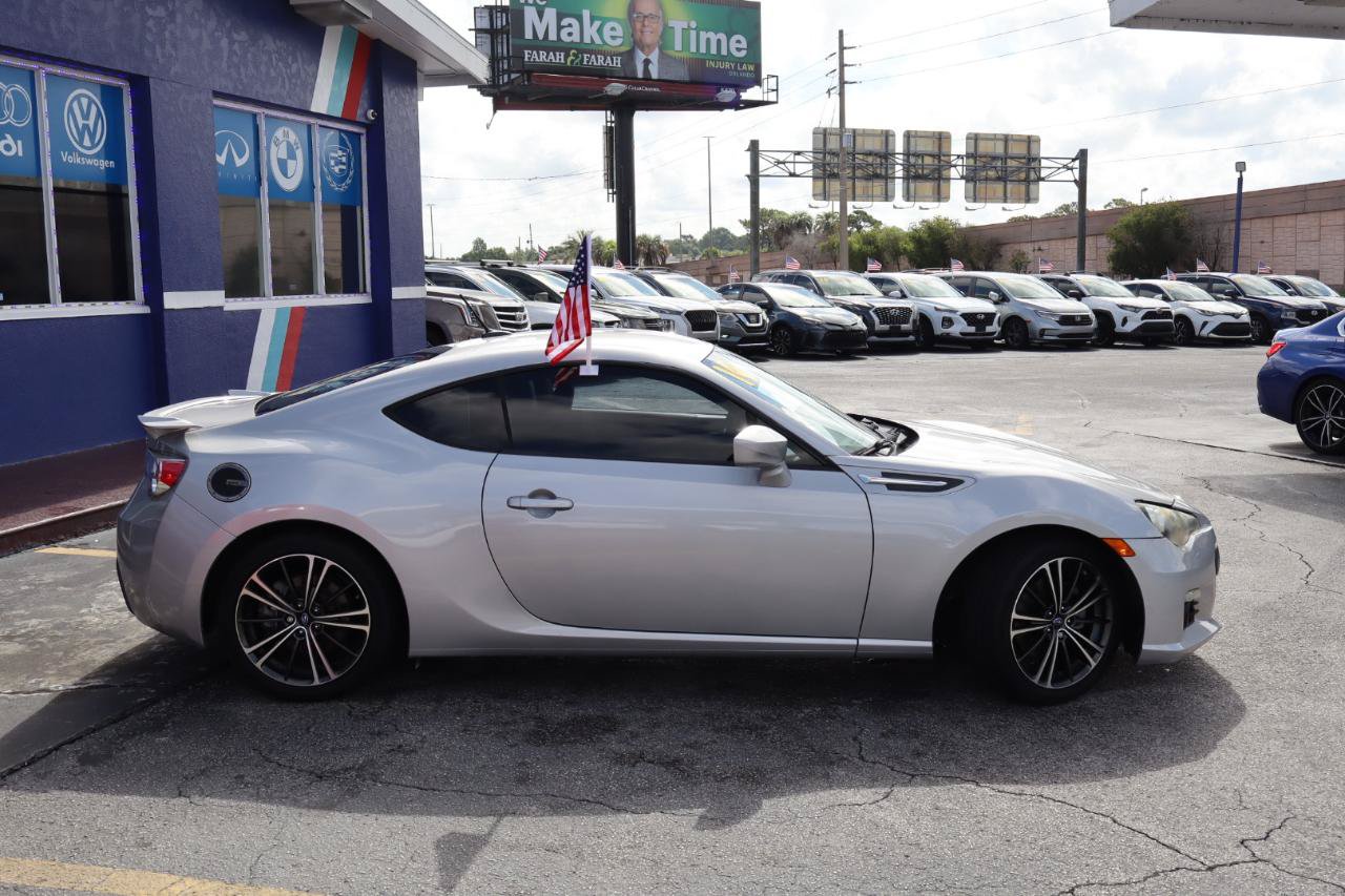 Used 2014 Subaru BRZ Limited w/ Popular Package #2B RWD image 2