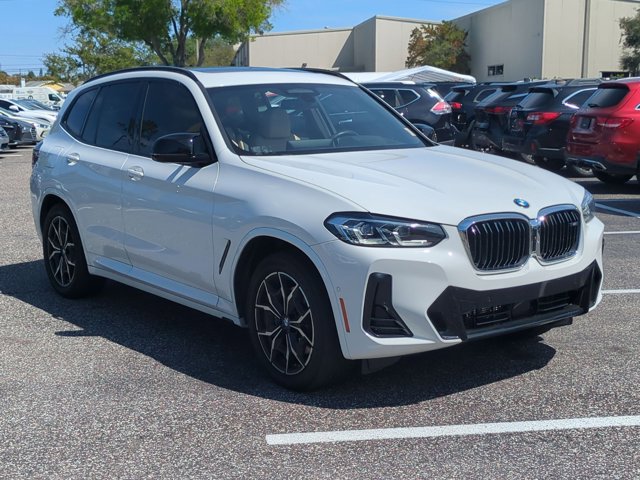 Used 2023 BMW X3 M40i image 3