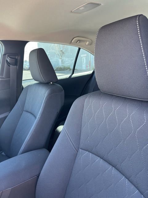 Used 2025 Toyota Corolla LE image 10