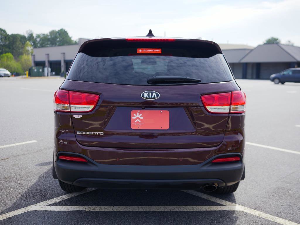 Used 2016 Kia Sorento LX w/ LX Convenience Package image 6