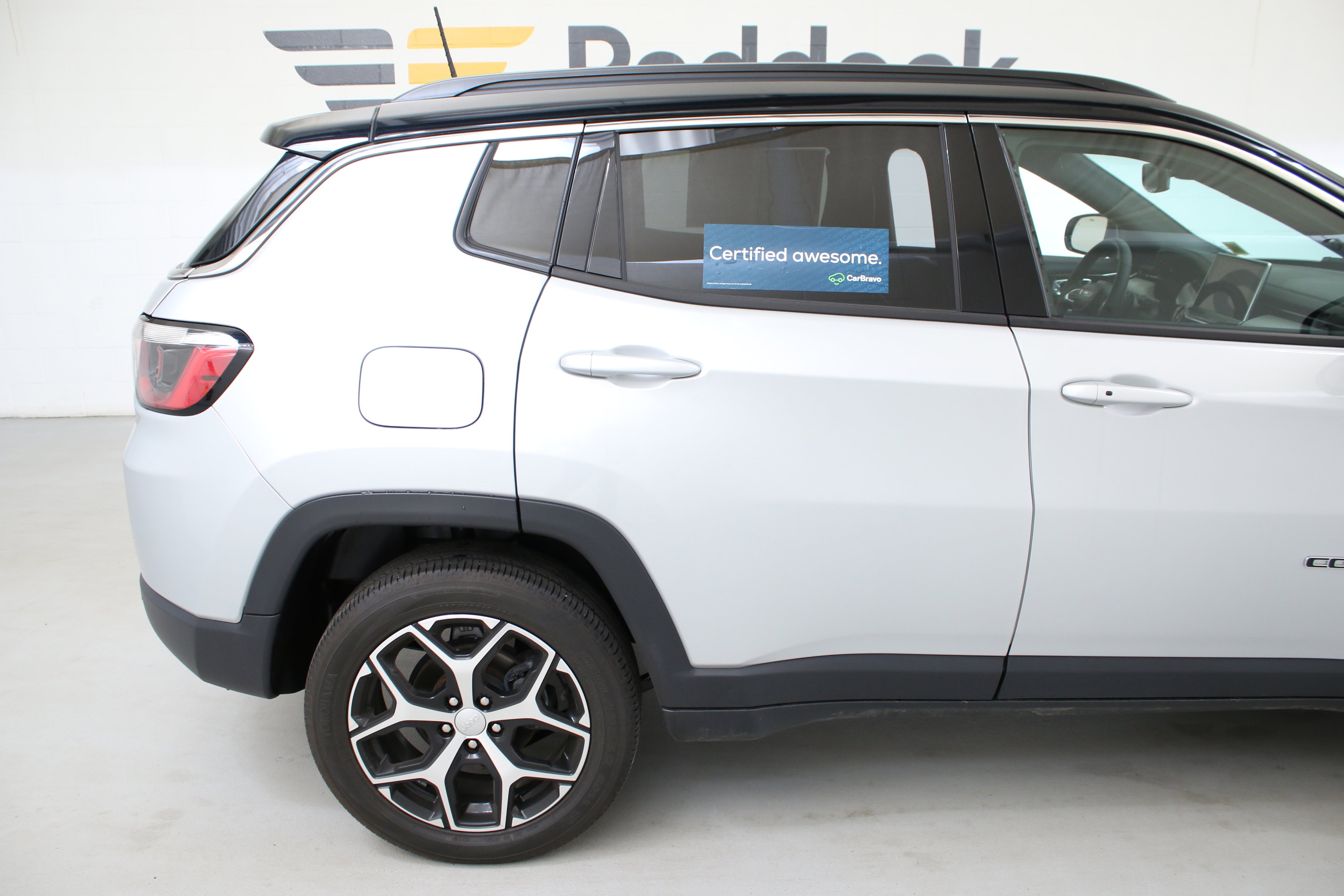 Used 2024 Jeep Compass Limited AWD/4WD image 10