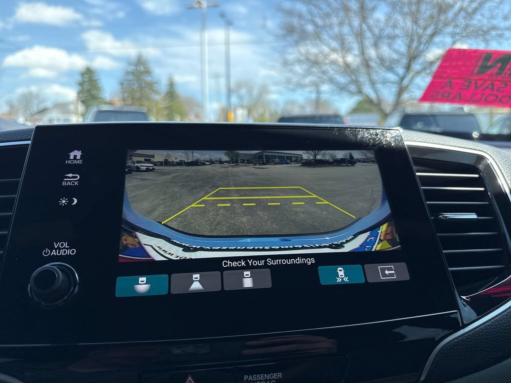 Certified 2025 Honda Passport TrailSport image 35