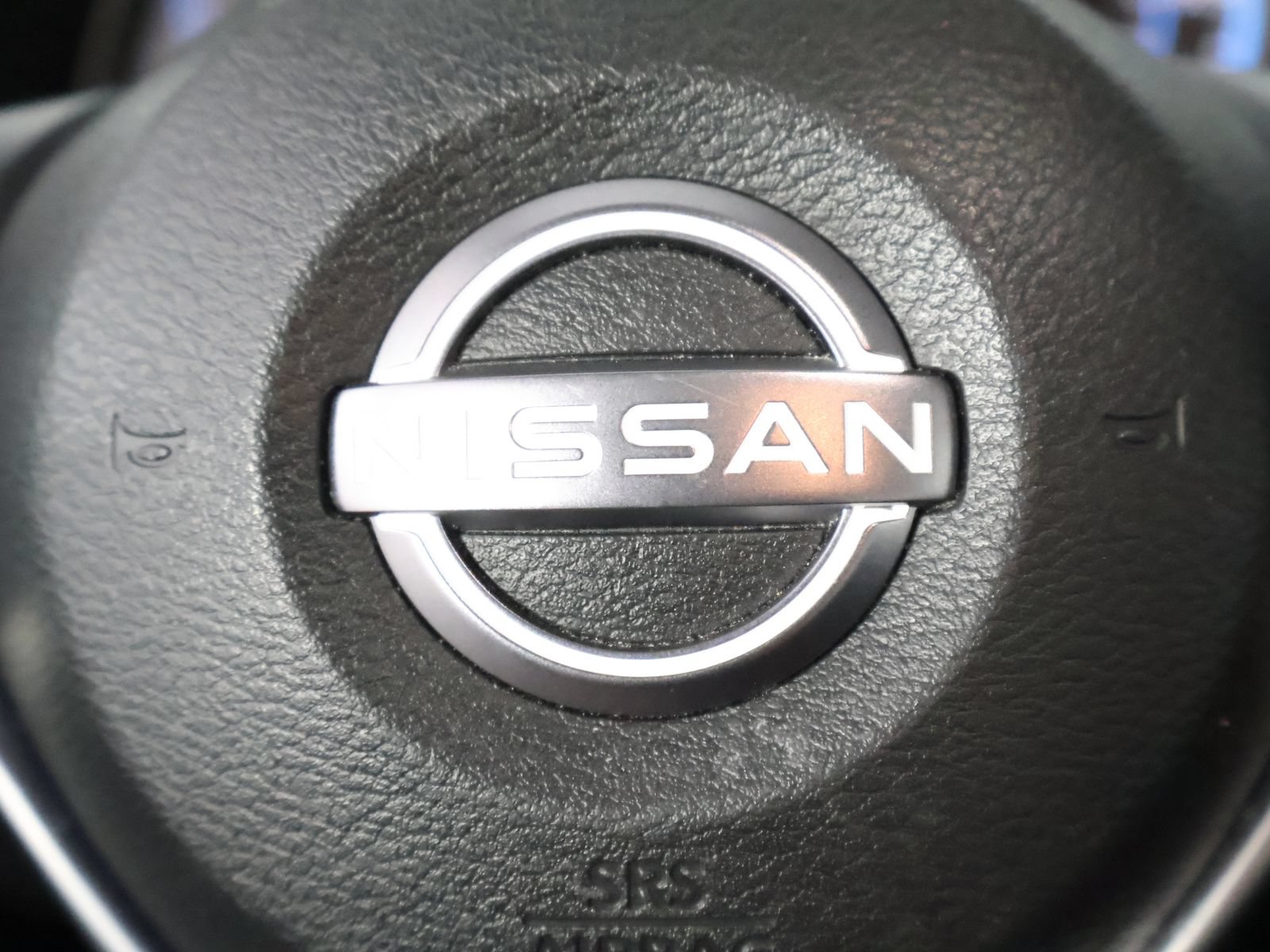 Used 2025 Nissan Leaf S FWD image 33