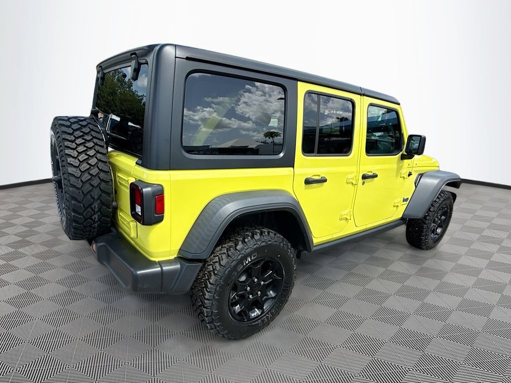 Used 2023 Jeep Wrangler Unlimited w/ Cold Weather Group AWD/4WD image 6