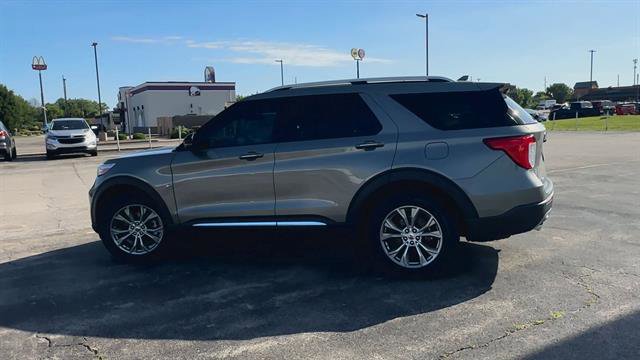 Used 2020 Ford Explorer Limited AWD/4WD image 5