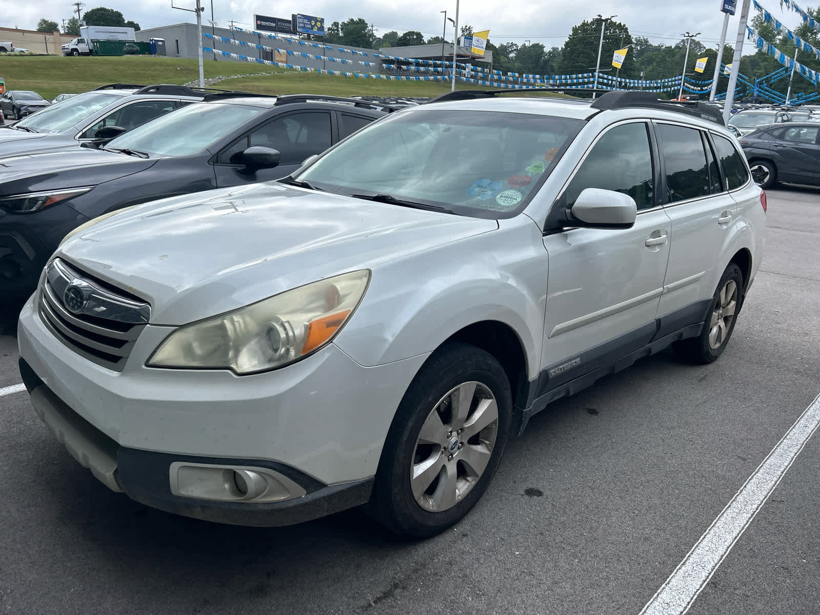 Used 2012 Subaru Outback 3.6R Limited w/ Moonroof Pkg