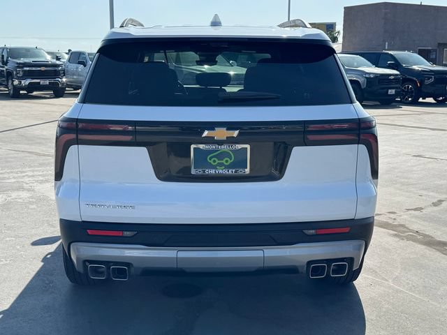 Certified 2026 Chevrolet Traverse LT w/ Driver Confidence Package FWD image 4