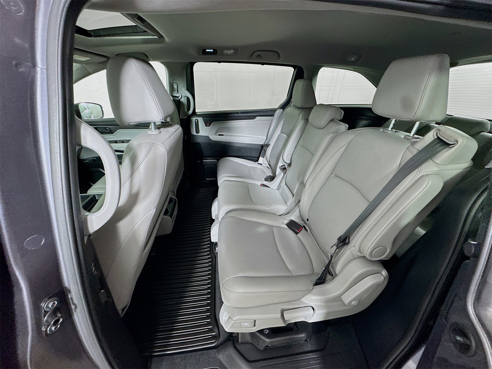 Used 2024 Honda Odyssey EX-L image 21