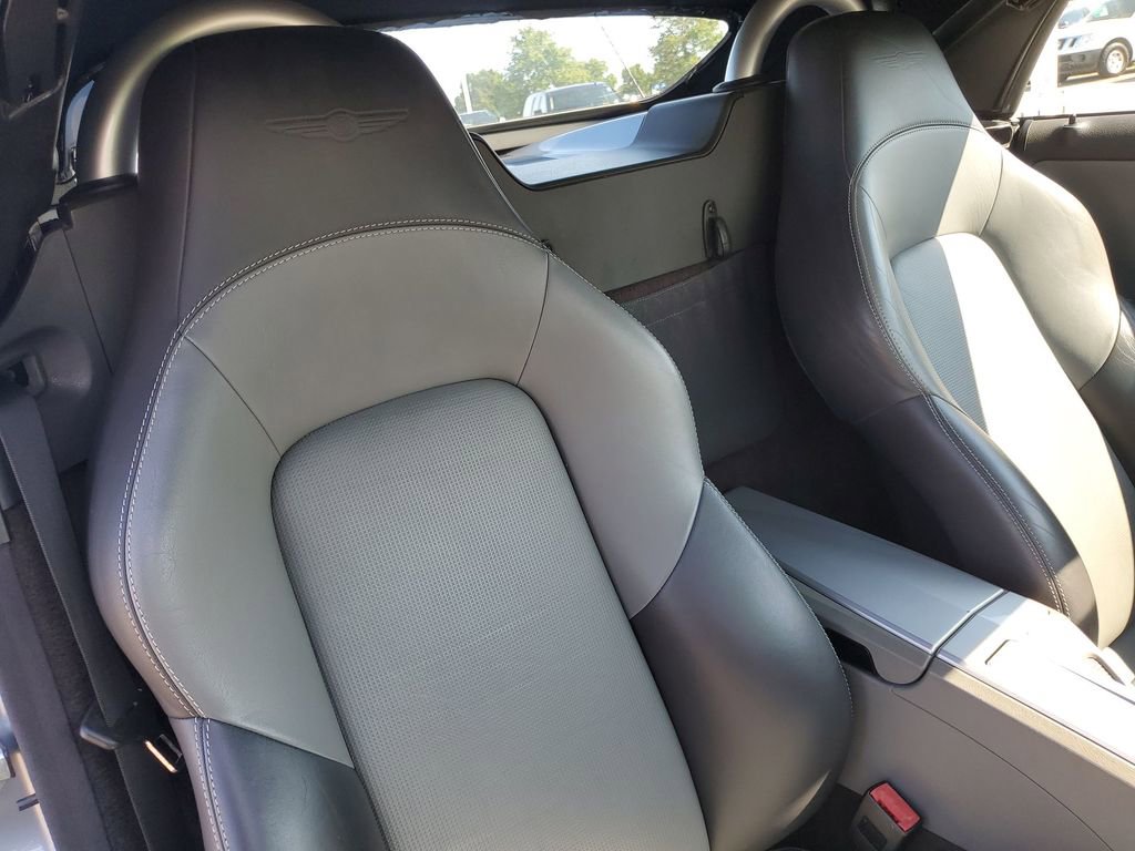 Used 2005 Chrysler Crossfire Limited image 23