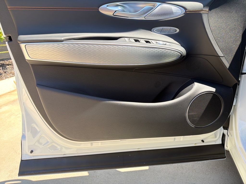 New 2026 Genesis GV70 2.5T Sport Prestige AWD/4WD image 10