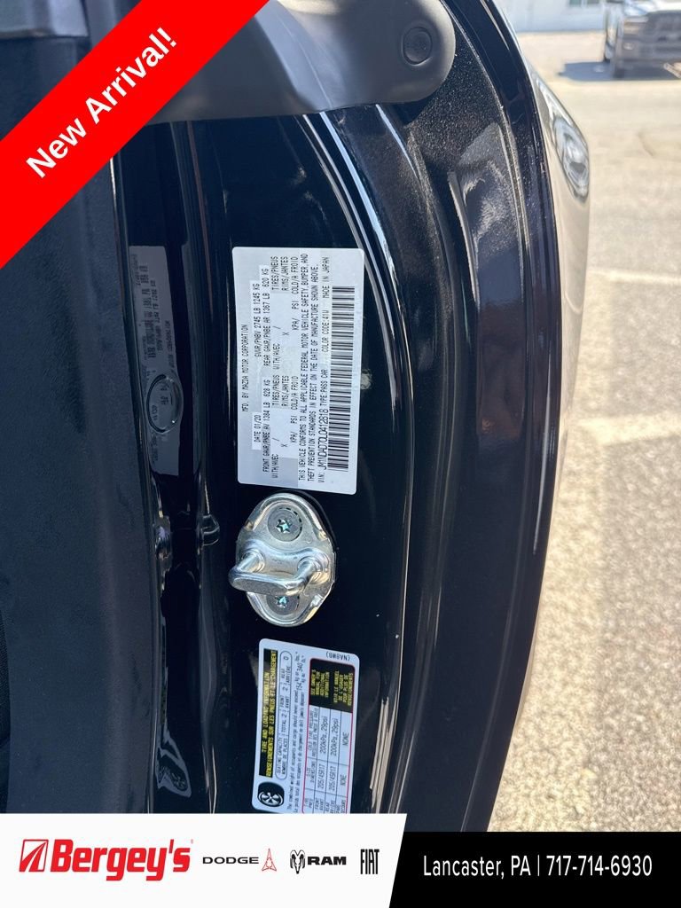 Used 2020 MAZDA MX-5 Miata Grand Touring image 1