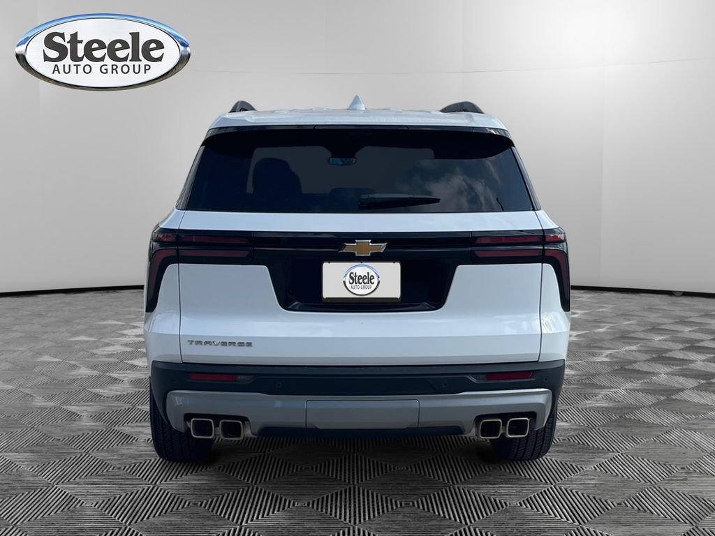 New 2026 Chevrolet Traverse LT w/ Driver Confidence Package image 4