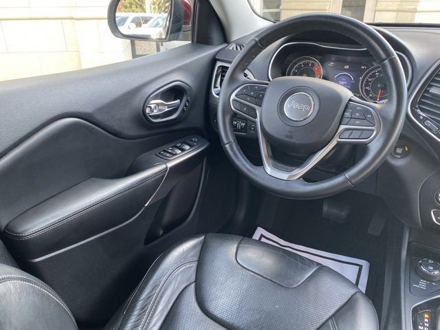 Used 2019 Jeep Cherokee Limited w/ Luxury Group image 36