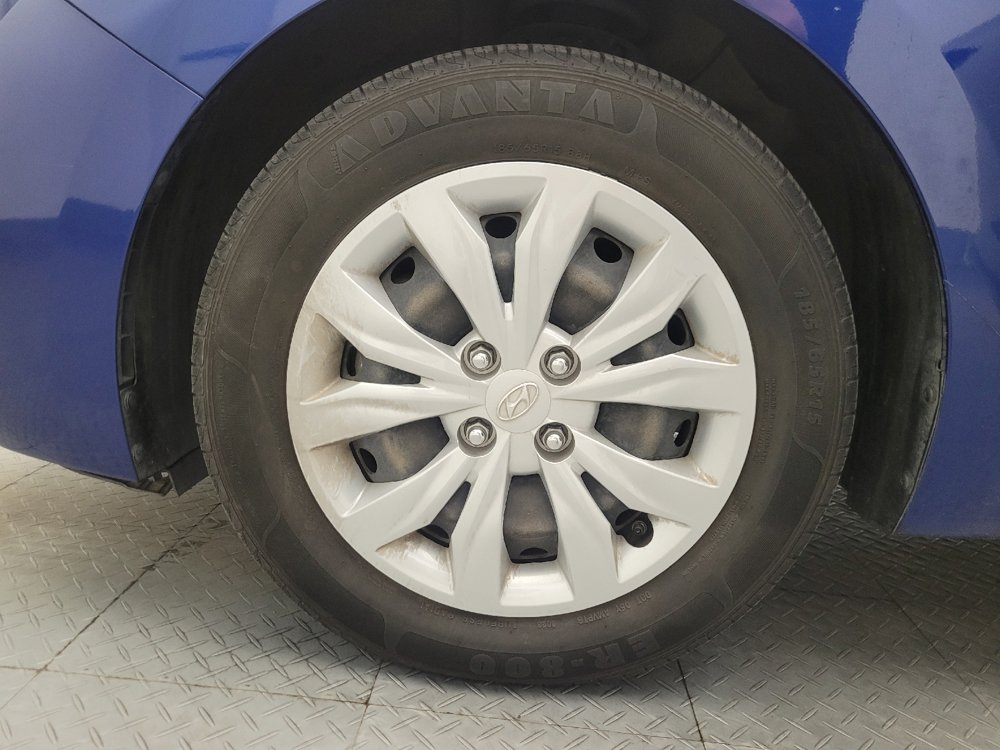 Used 2021 Hyundai Accent SE FWD image 31