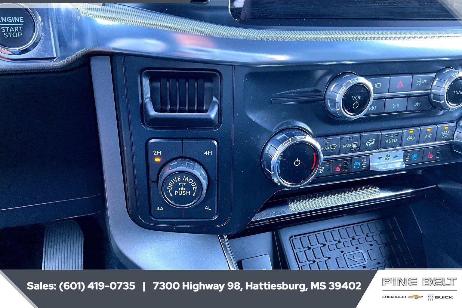 Used 2025 Ford F150 Lariat w/ Equipment Group 502A High AWD/4WD image 23