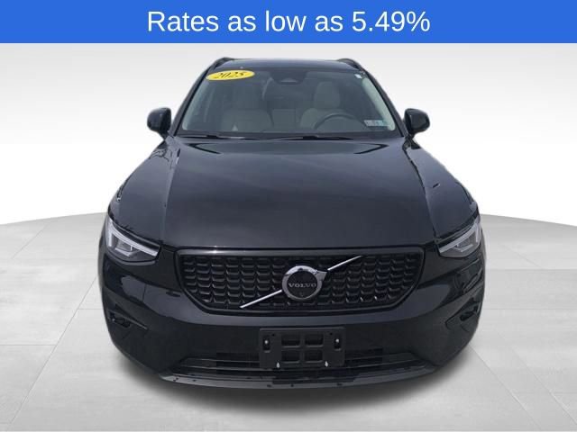 Used 2025 Volvo XC40 B5 Plus w/ Climate Package image 26