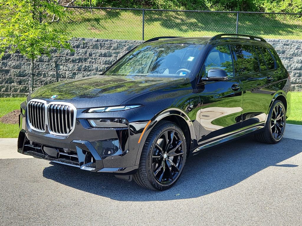 Used 2025 BMW X7 xDrive40i w/ M Sport Package