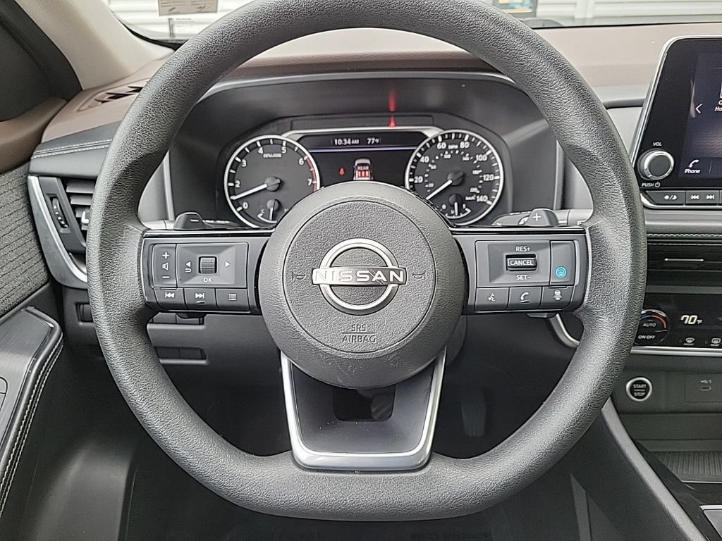 Used 2023 Nissan Rogue SV AWD/4WD image 19