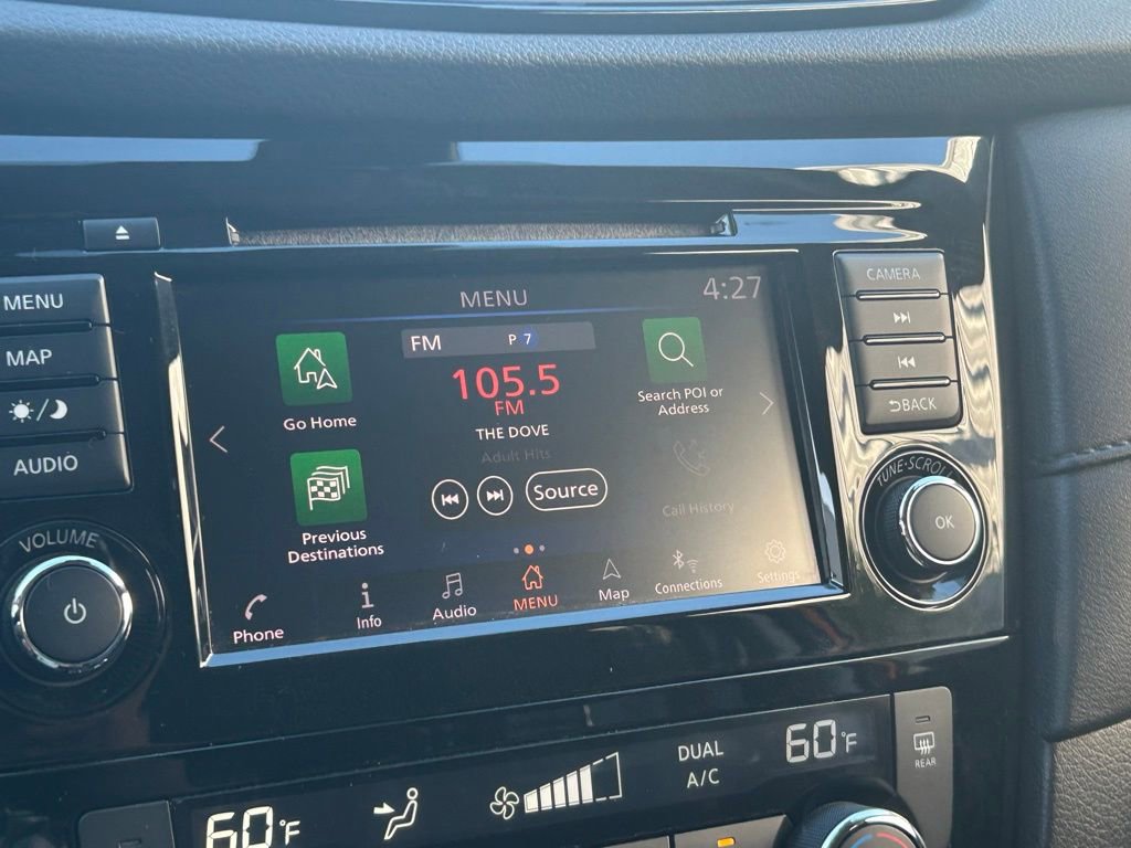 Used 2020 Nissan Rogue SV w/ Sun & Sound Touring Package image 16