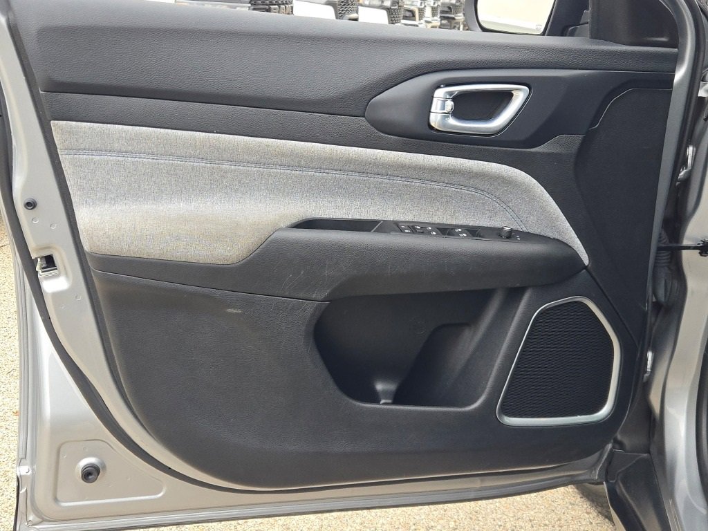 Used 2022 Jeep Compass Latitude w/ Convenience Group image 20