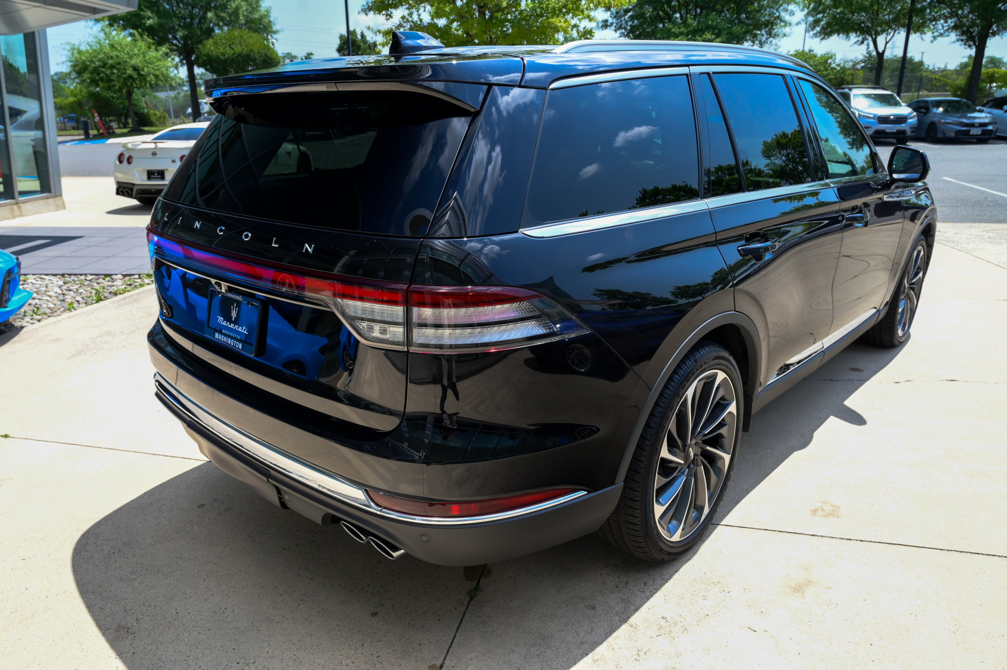 Used 2026 Lincoln Aviator Reserve AWD/4WD image 5