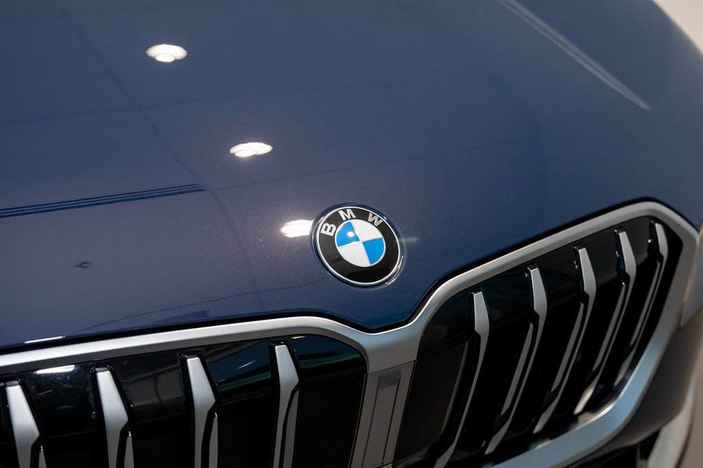 Used 2026 BMW X1 xDrive28i w/ Technology Package AWD/4WD image 7
