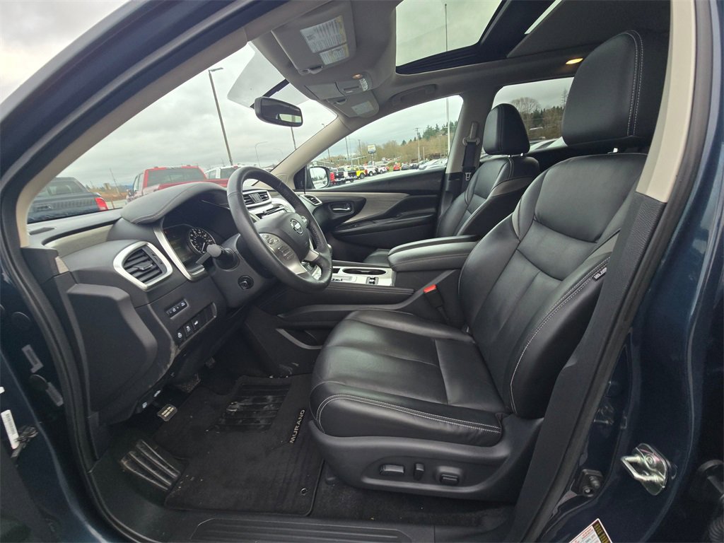 Used 2018 Nissan Murano Platinum image 16