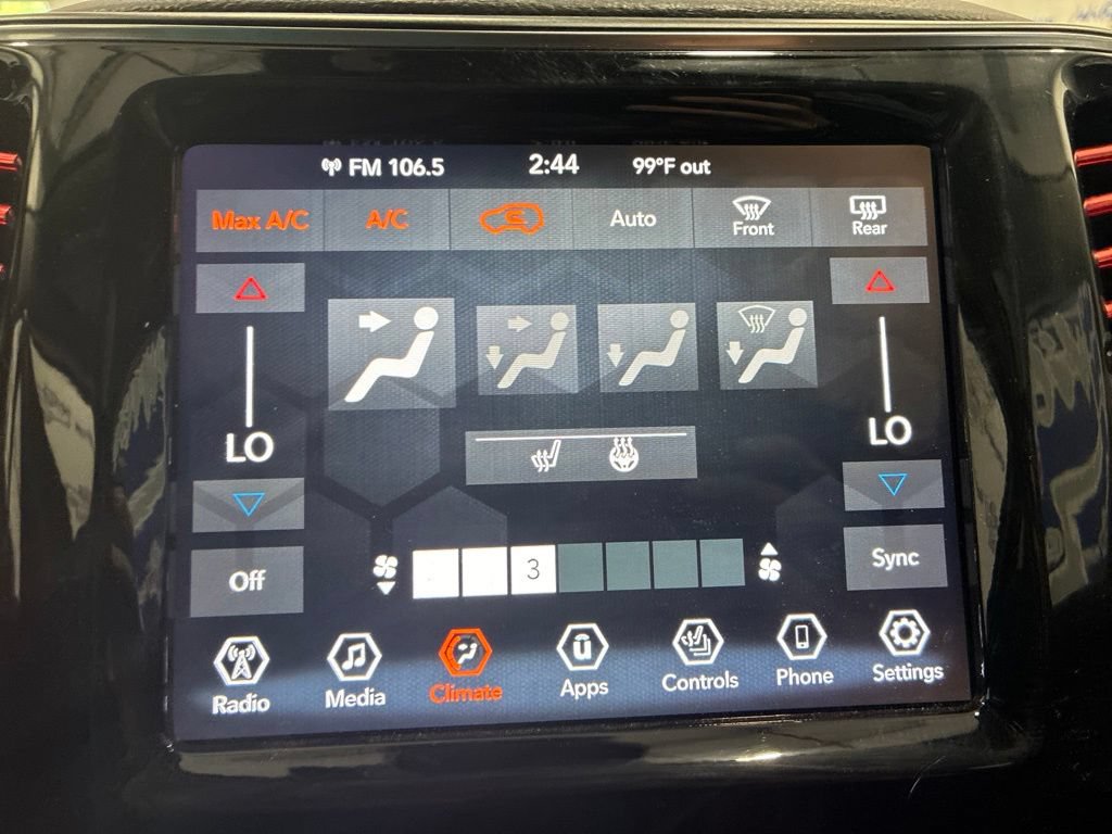 Used 2021 Jeep Cherokee Limited AWD/4WD image 28