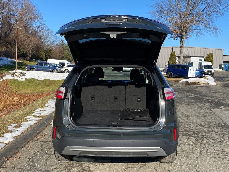 Certified 2022 Ford Edge SEL w/ Convenience Package image 9