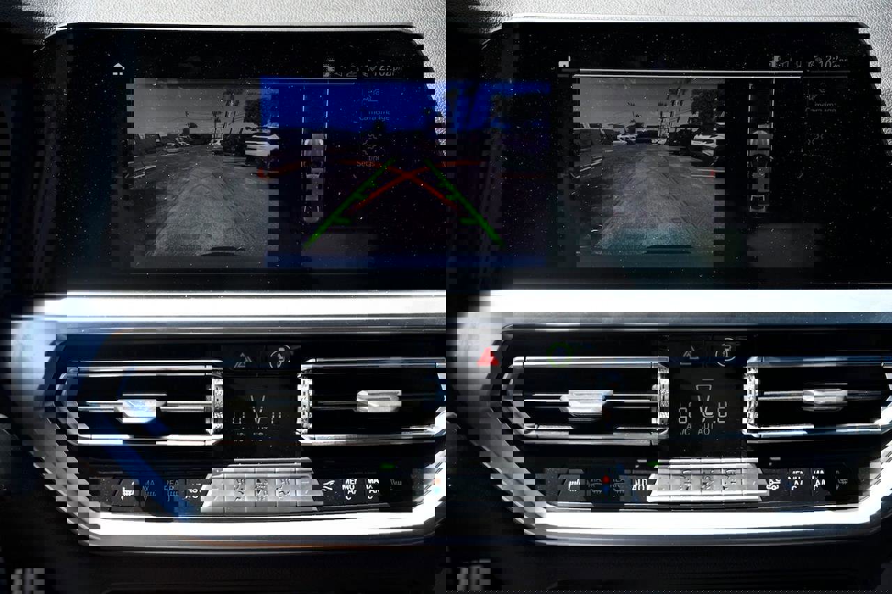 Used 2022 BMW 330i Sedan w/ Premium Package 2 image 26