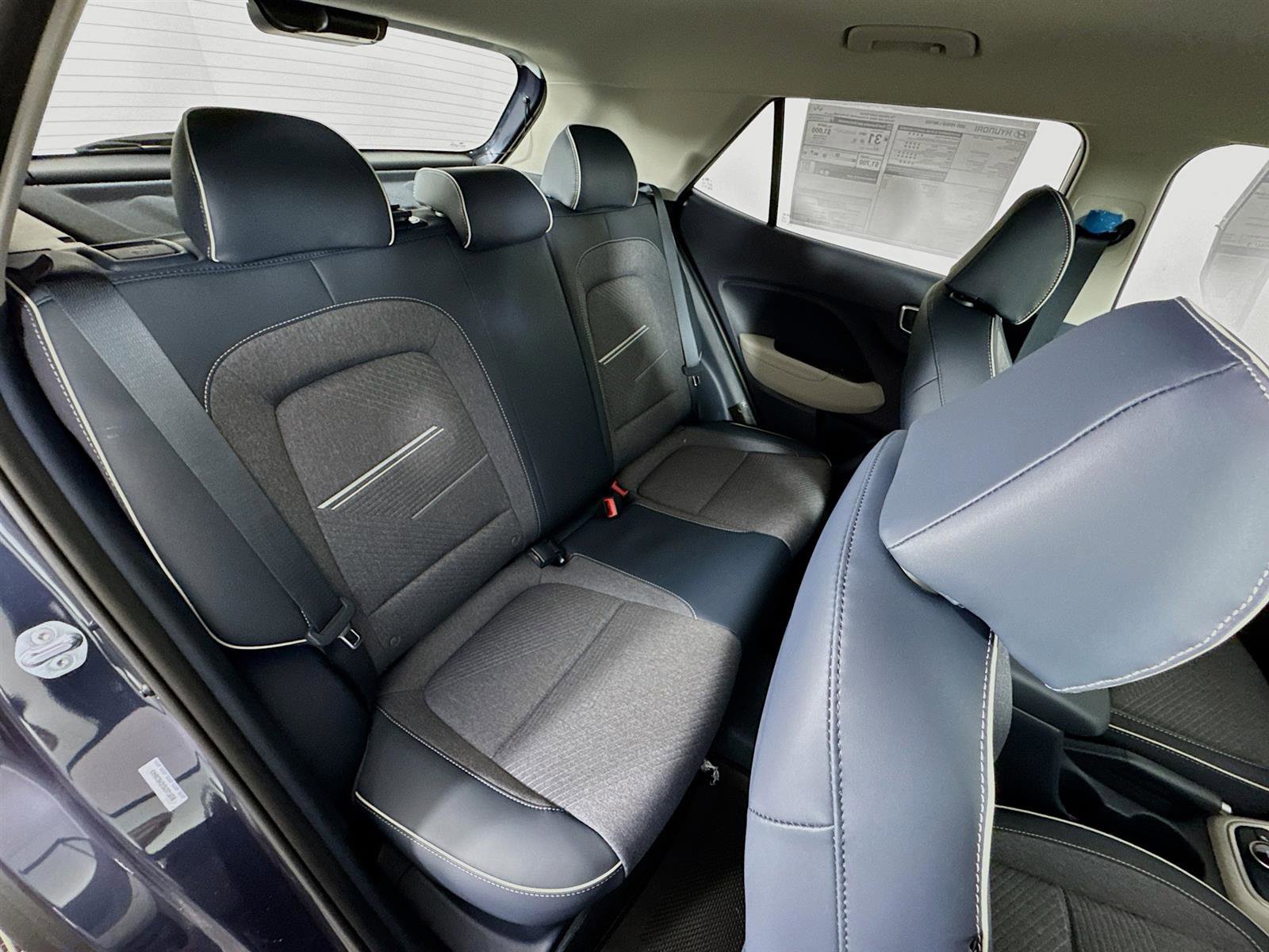 New 2025 Hyundai Venue Limited image 26