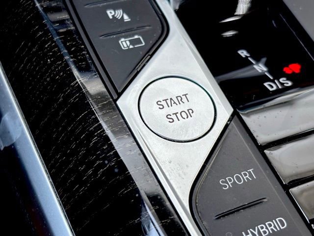 Used 2023 BMW 330e xDrive w/ Driving Assistance Package image 25