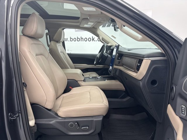 Used 2023 Ford Expedition Max Limited image 33