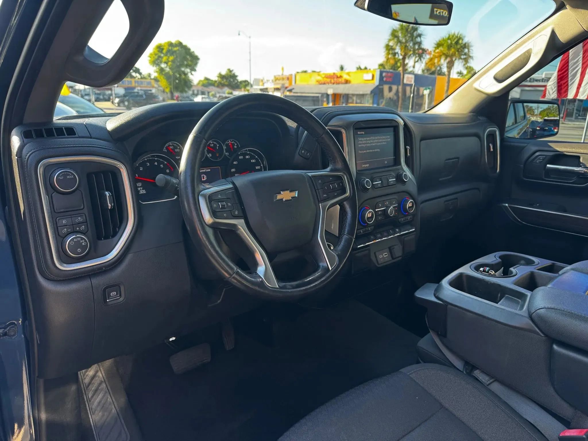Used 2021 Chevrolet Silverado 1500 RST image 16