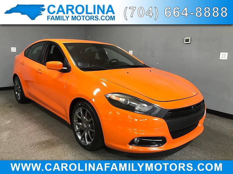 Used 2014 Dodge Dart SXT image 1