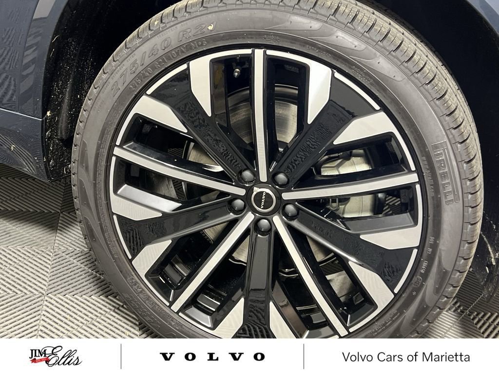 New 2026 Volvo XC90 B6 Plus w/ Protection Package Premier AWD/4WD image 17