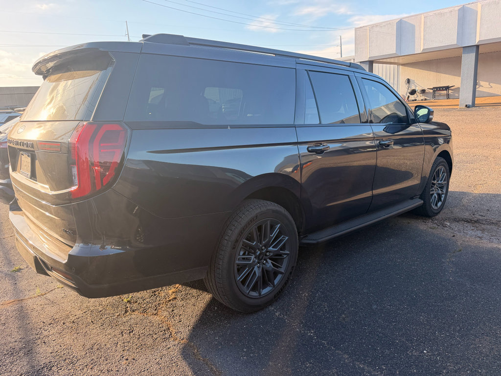 Used 2026 Ford Expedition Max Platinum w/ Stealth Appearance Package AWD/4WD image 3