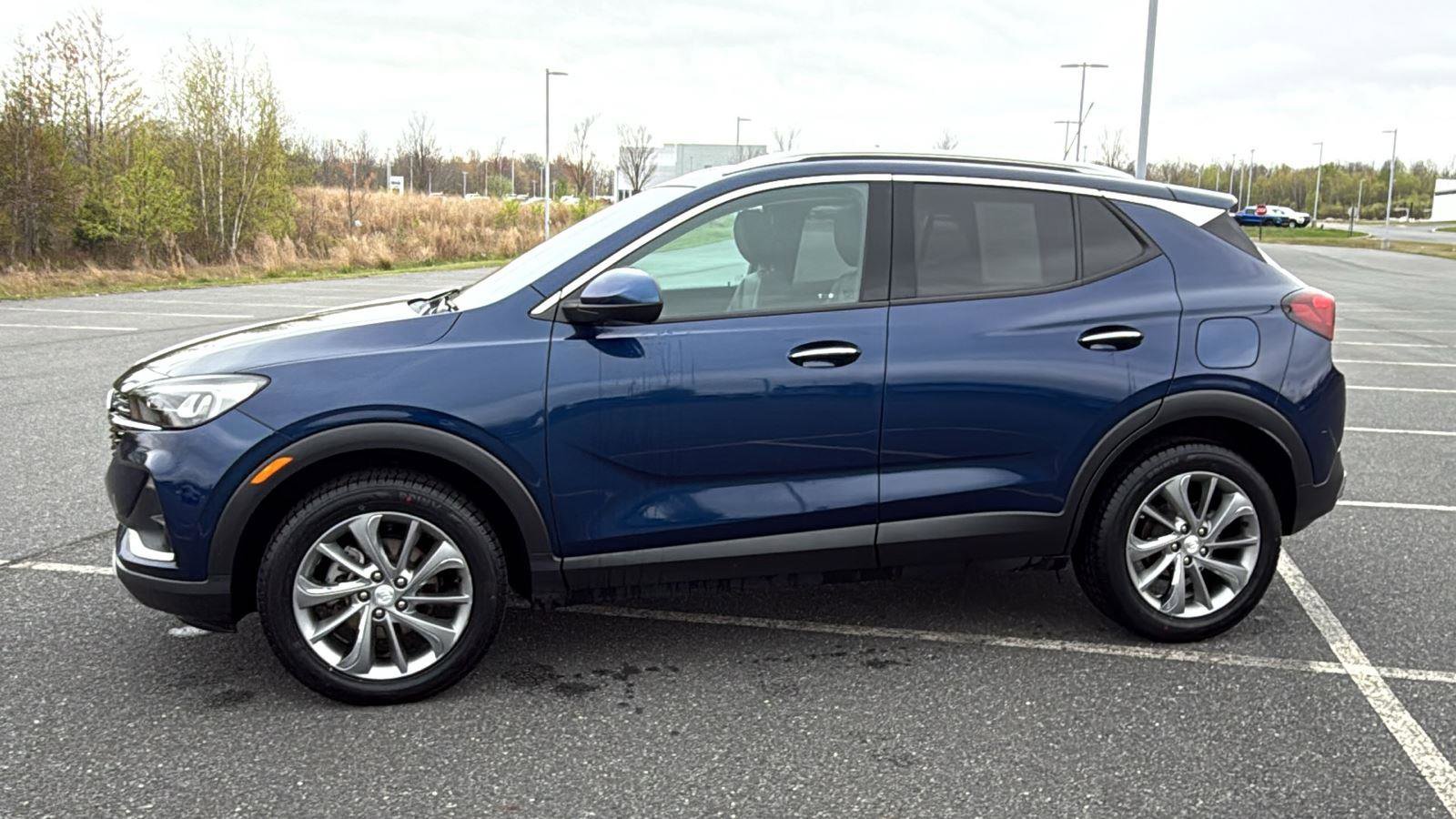 Used 2023 Buick Encore GX Essence w/ Experience Buick Package AWD/4WD image 13