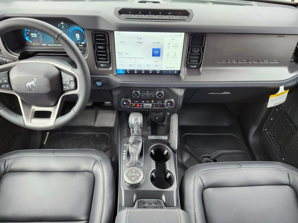 New 2025 Ford Bronco Badlands image 14