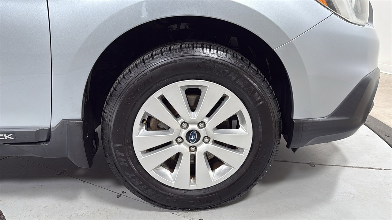 Used 2015 Subaru Outback 2.5i Premium image 21