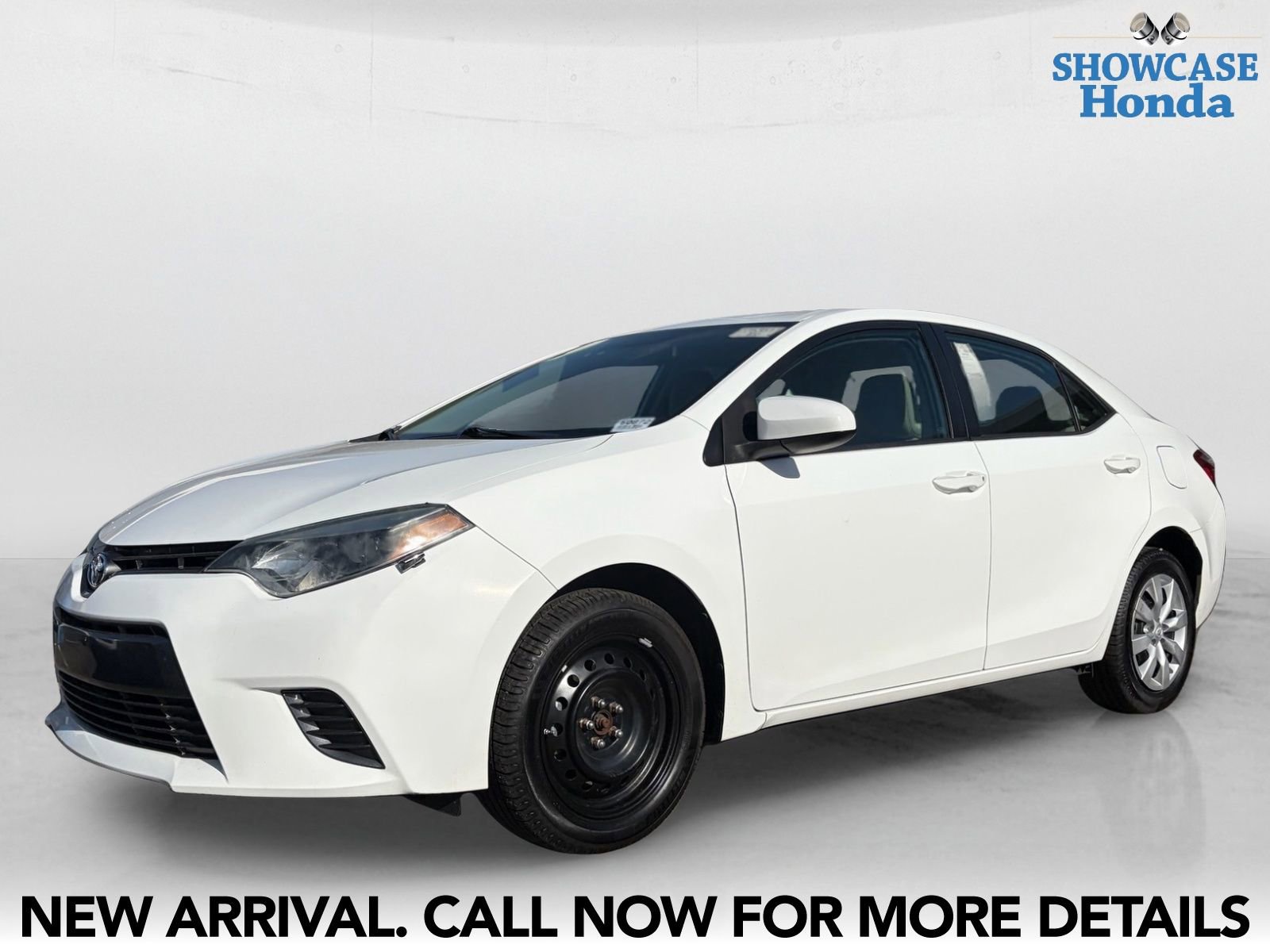 Used 2016 Toyota Corolla LE FWD image 2