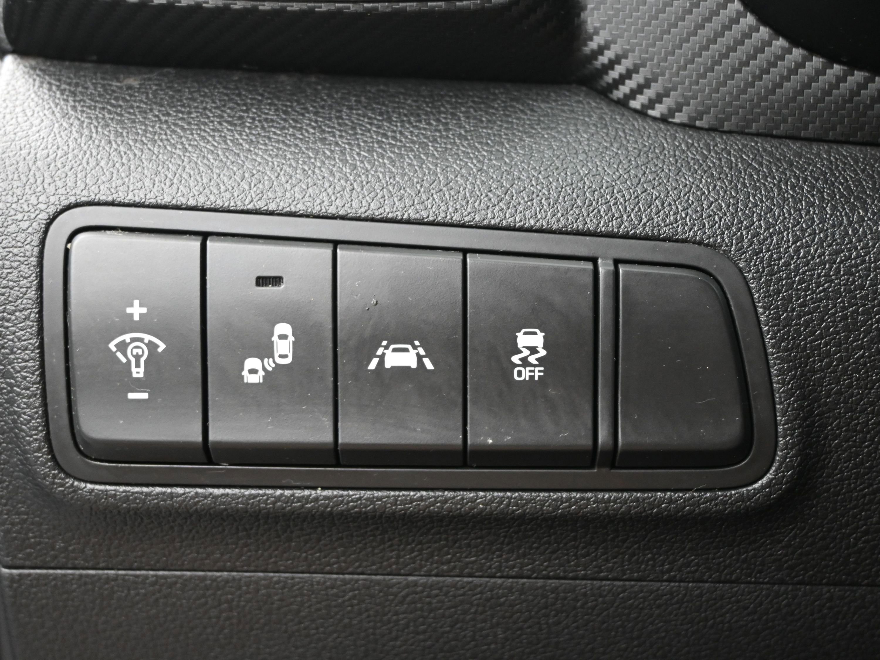 Used 2020 Hyundai Tucson Value FWD image 12