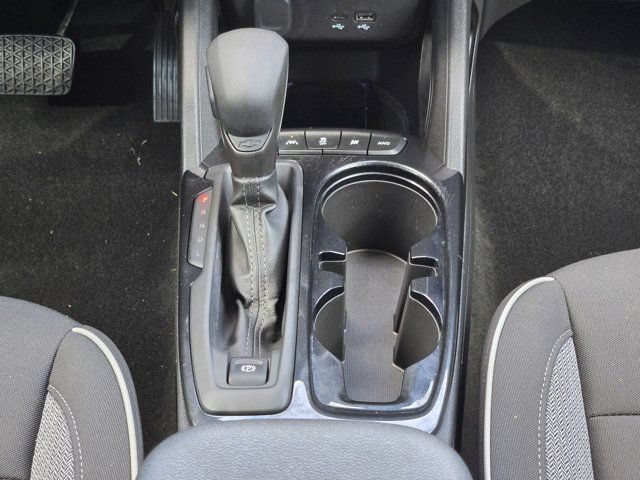 Used 2025 Chevrolet TrailBlazer LT AWD/4WD image 17