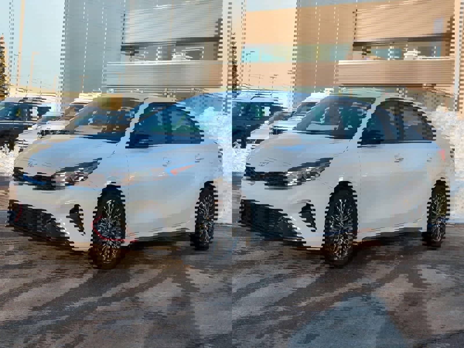 Used 2023 Kia Forte GT-Line w/ GT-Line Premium Package image 4