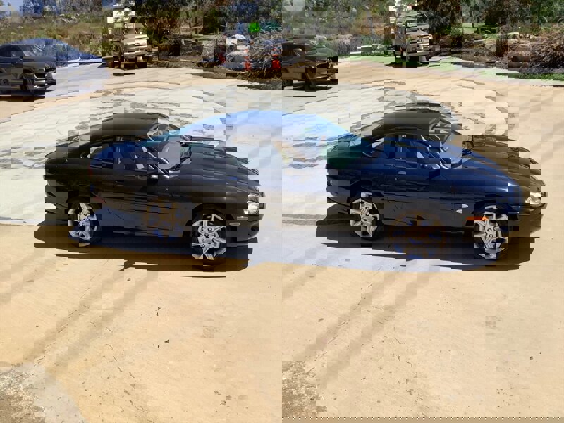 Used 2000 Jaguar XK8 Coupe image 17