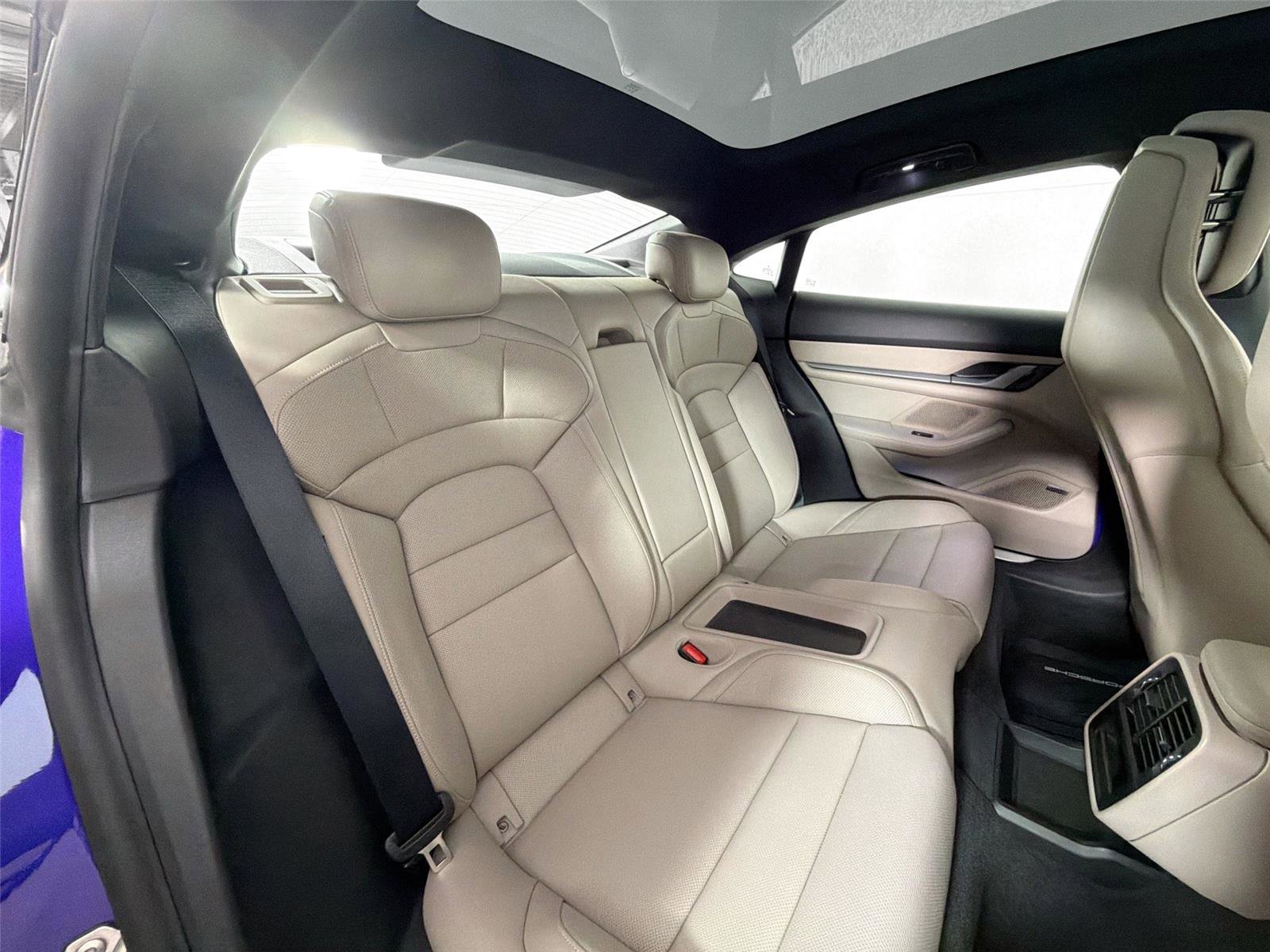 Certified 2025 Porsche Taycan AWD/4WD image 27