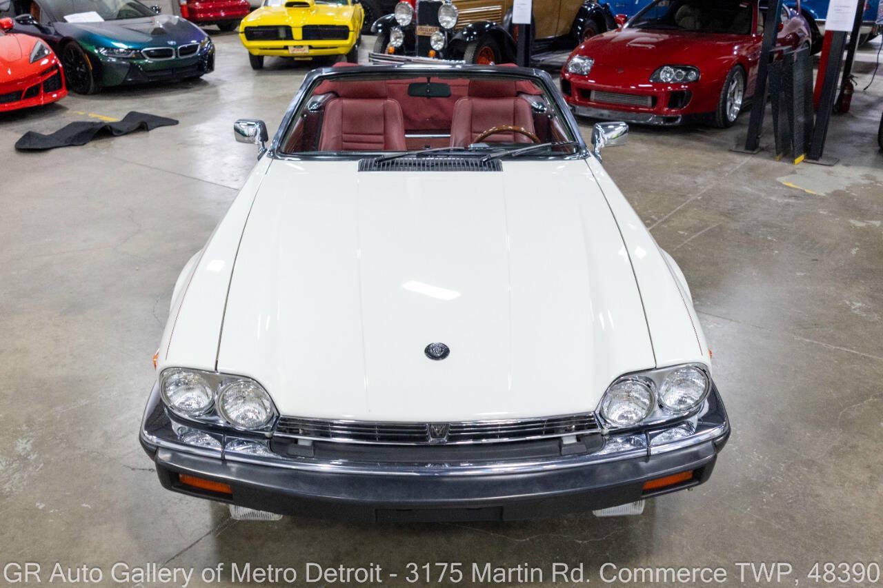 Used 1989 Jaguar XJS V12 Convertible RWD image 12